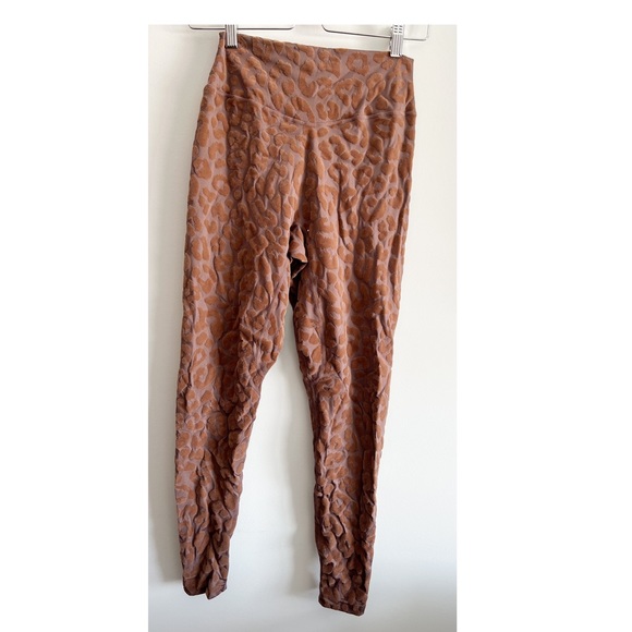 Balance Kingdom Leggings - Picture 2 of 2